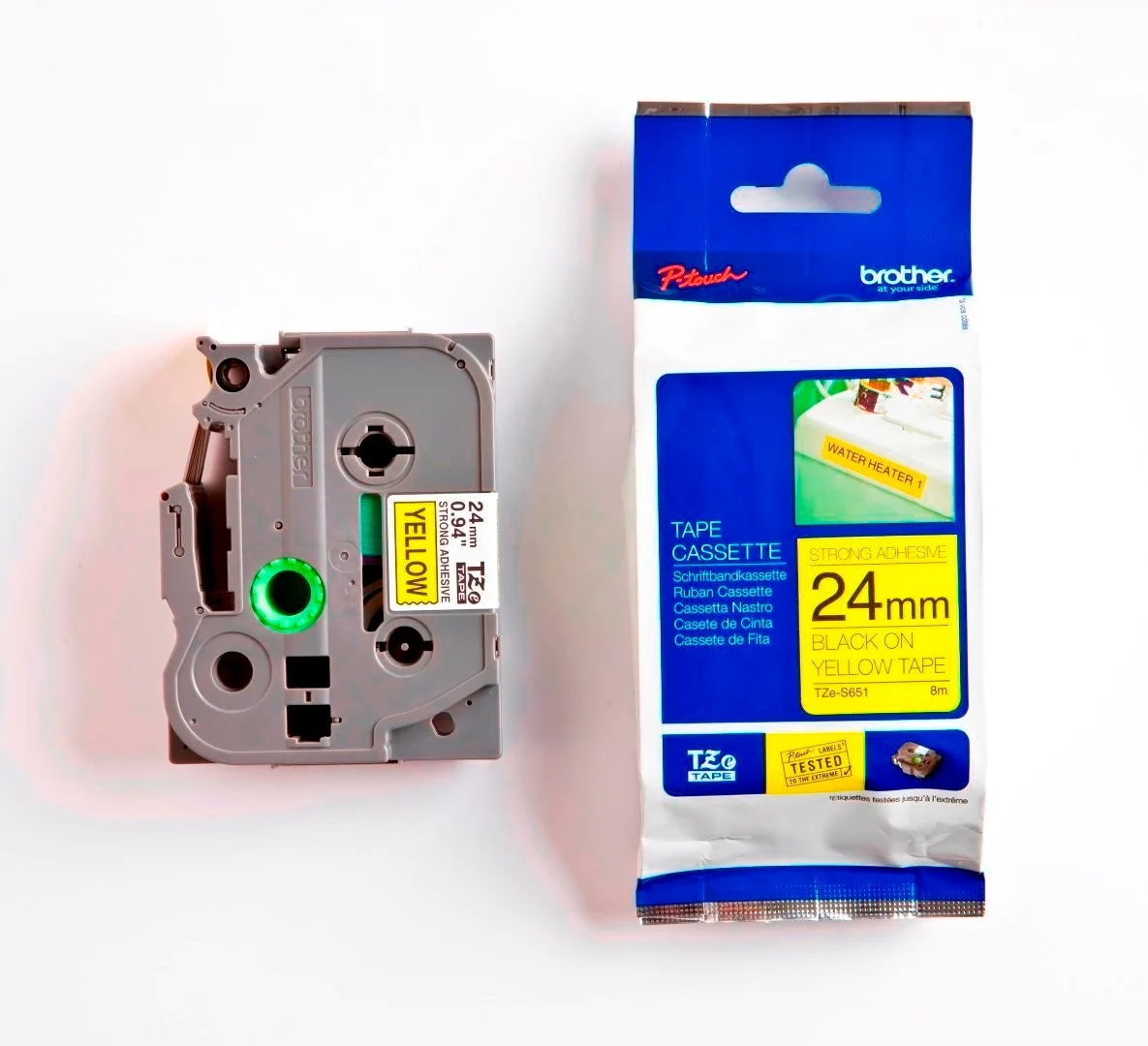 Cinta Rotuladora Brother Doble Adhesivo TZE-S651 24mm Negro/Amarillo 8 MTS Laminada disponible en Bytecom Moron Zona Oeste Haedo Castelar Ituzaingo Padua Ramos Mejia