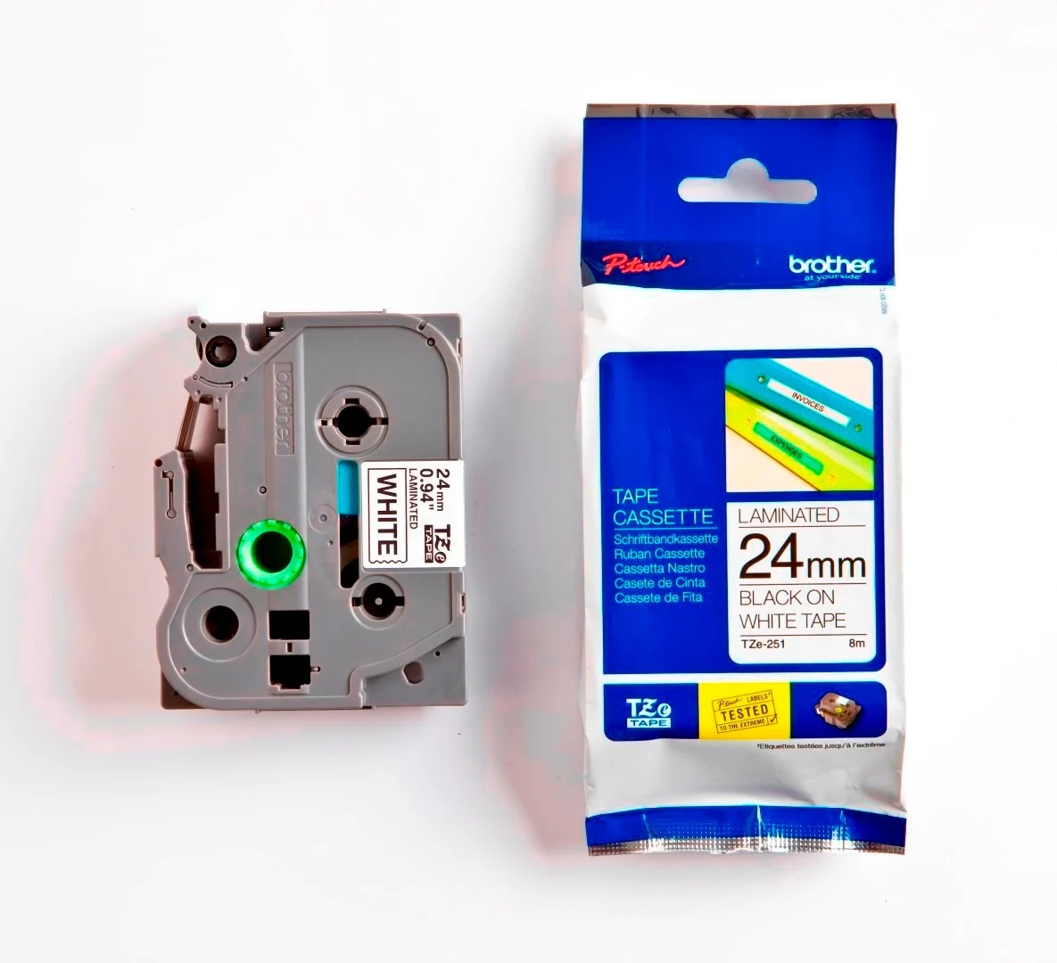 Cinta Rotuladora Brother TZE-251 24mm Negro/Blanco 8 MTS Laminada disponible en Bytecom Moron Zona Oeste Haedo Castelar Ituzaingo Padua Ramos Mejia